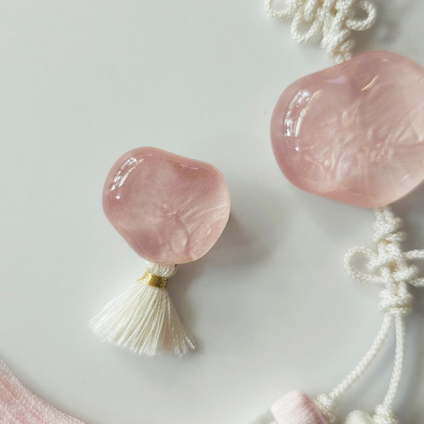 Rose Pebble Brooch