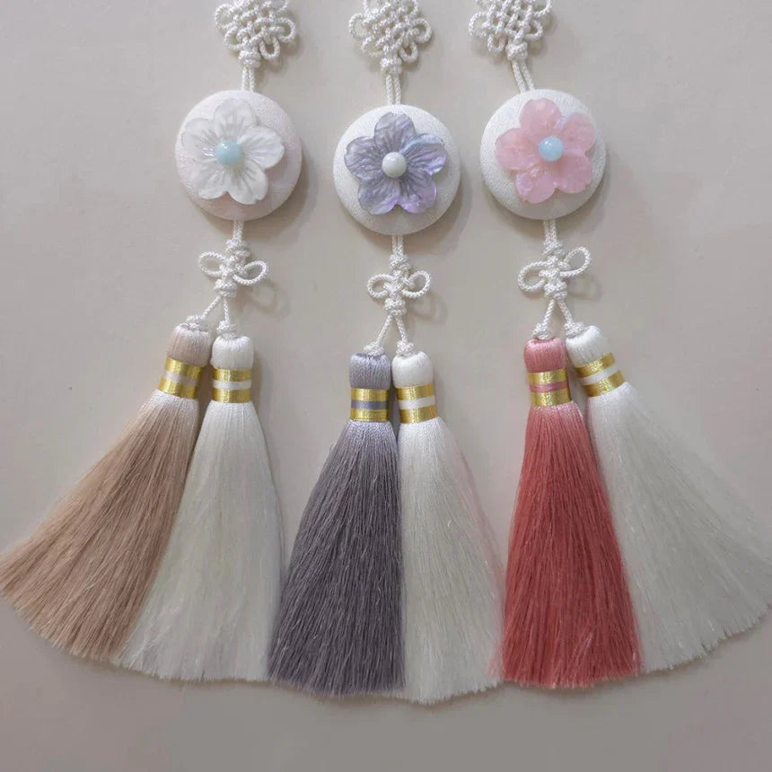 Pure Petal Tassel Norigae