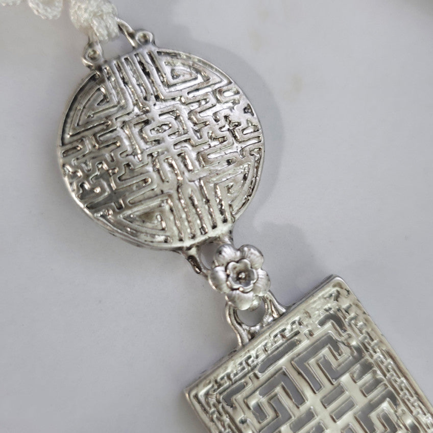 Traditional Metal Pendant Norigae