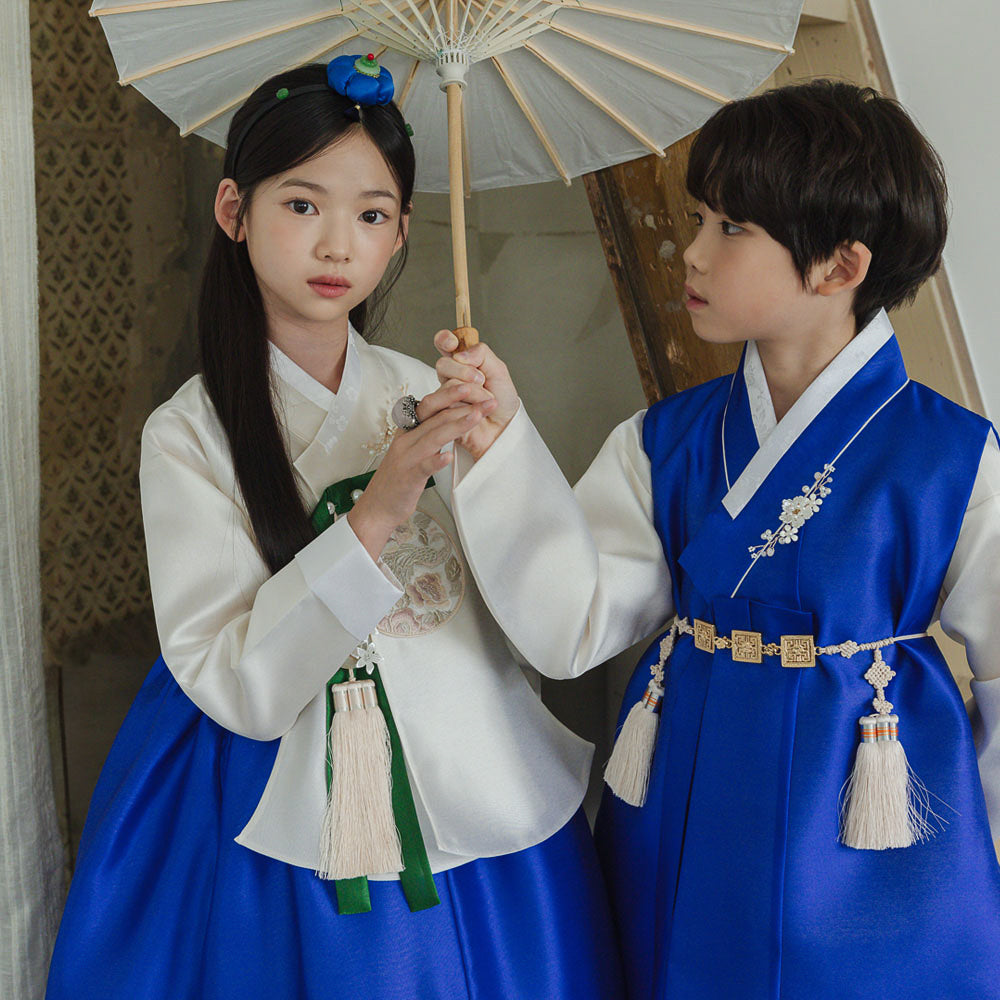 Yoonseo Blue Girl Hanbok (100D-10YR)