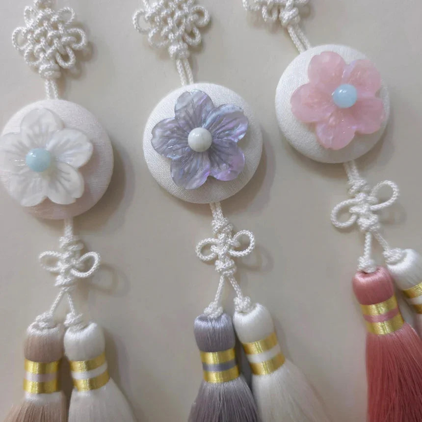 Pure Petal Tassel Norigae