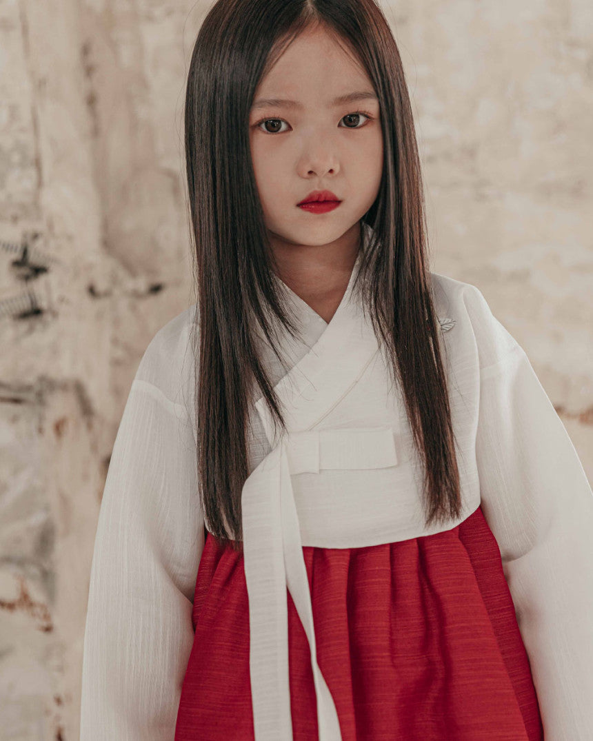 Gumiho Red Girl Hanbok (100D-8YR)