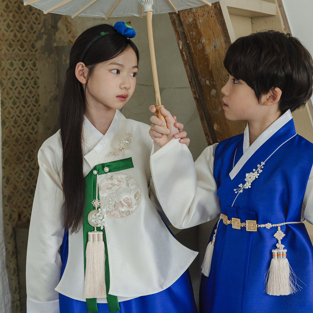 Yoonseo Blue Girl Hanbok (100D-10YR)