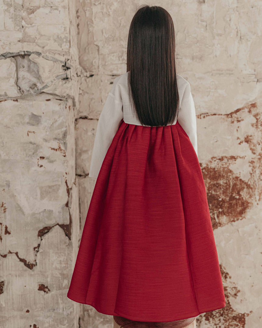 Gumiho Red Girl Hanbok (100D-8YR)