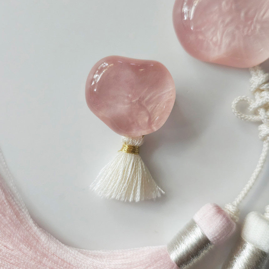 Rose Pebble Brooch