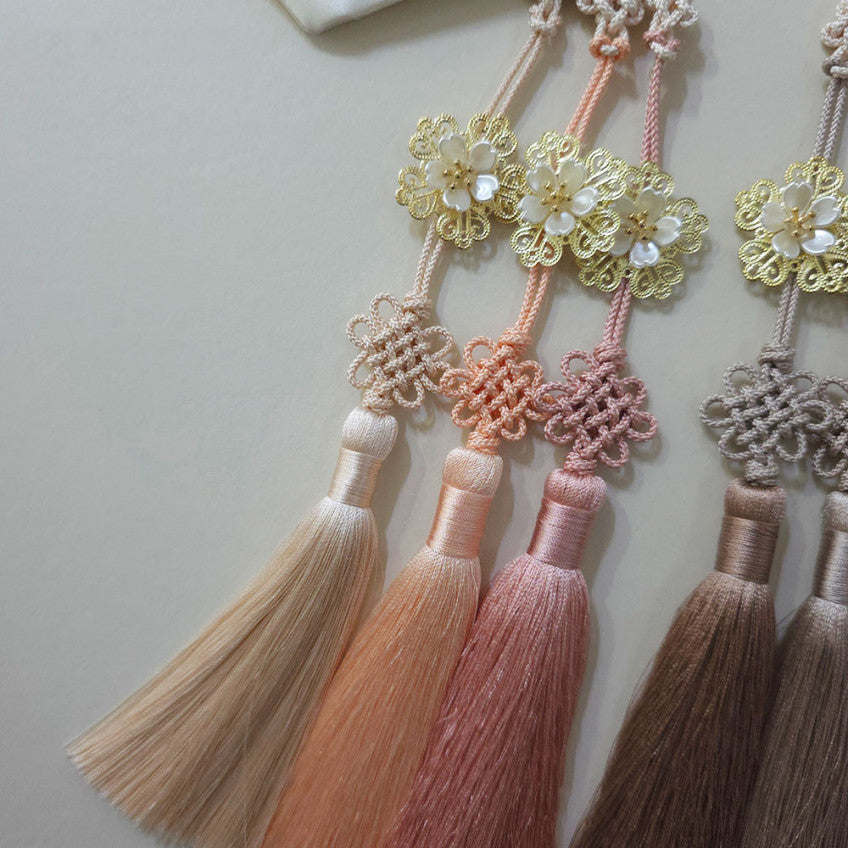 Bloom Trio Tassel Norigae
