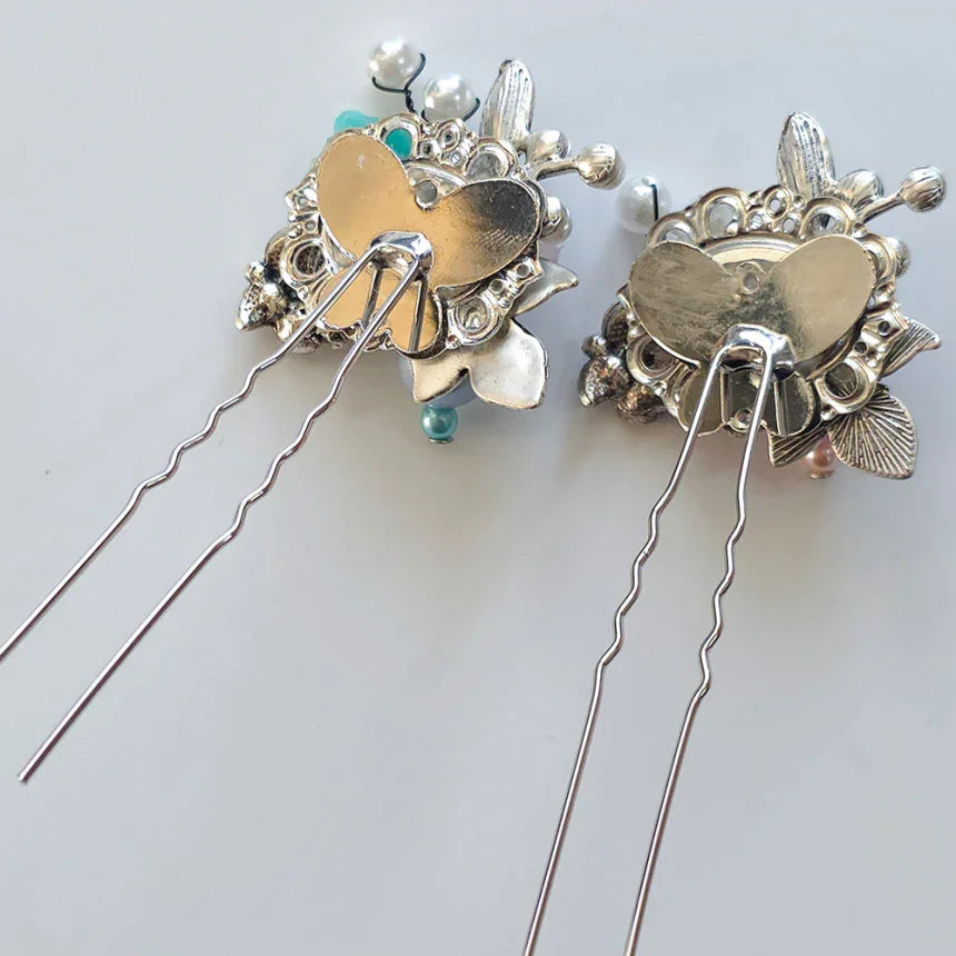 Floral Bouquet U-Shaped Hairpin