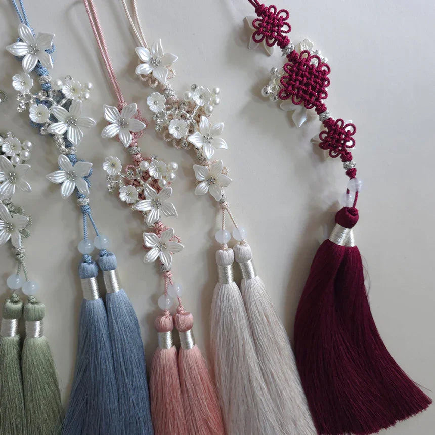 Silver Pearl Bloom Tassel Norigae