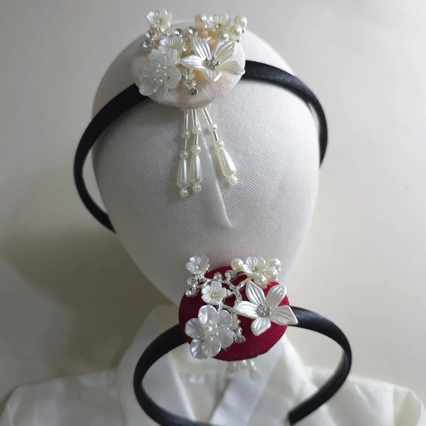 Silver Pearl Bloom Headband - Native Korean