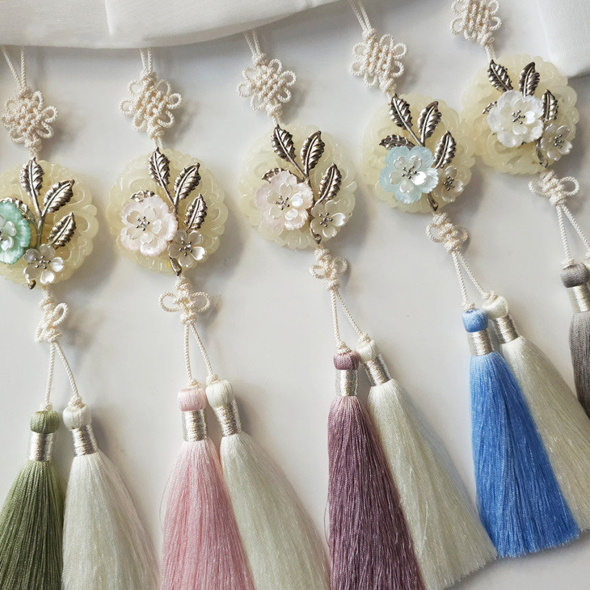 Blooming Charm Tassel Norigae