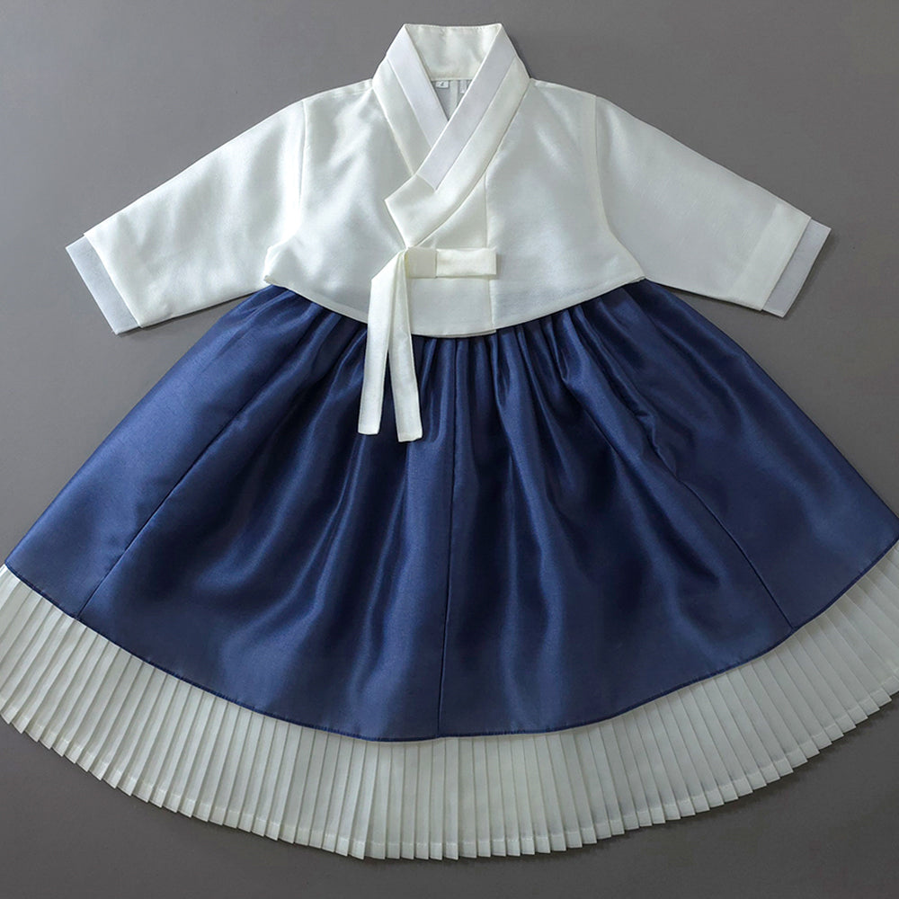 Lynn Blue Girl Hanbok (100D-10YR)