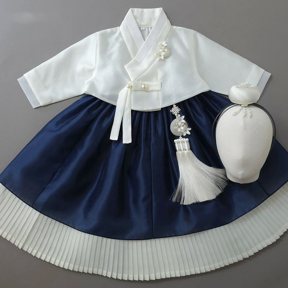 Lynn Navy Girl Hanbok (100D-10YR)