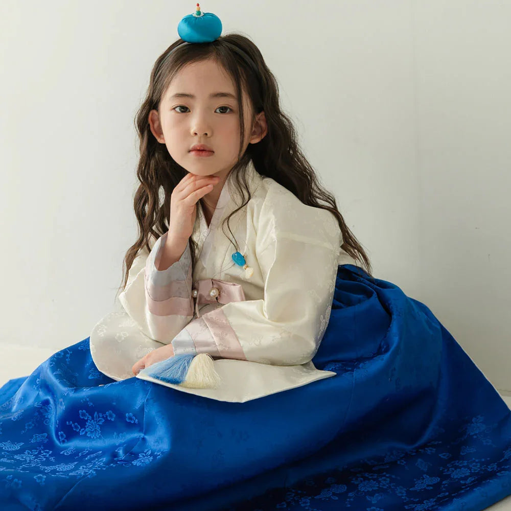 Yunjae Dangui Blue Skirt Girl Hanbok (100D-15YR) - Native Korean
