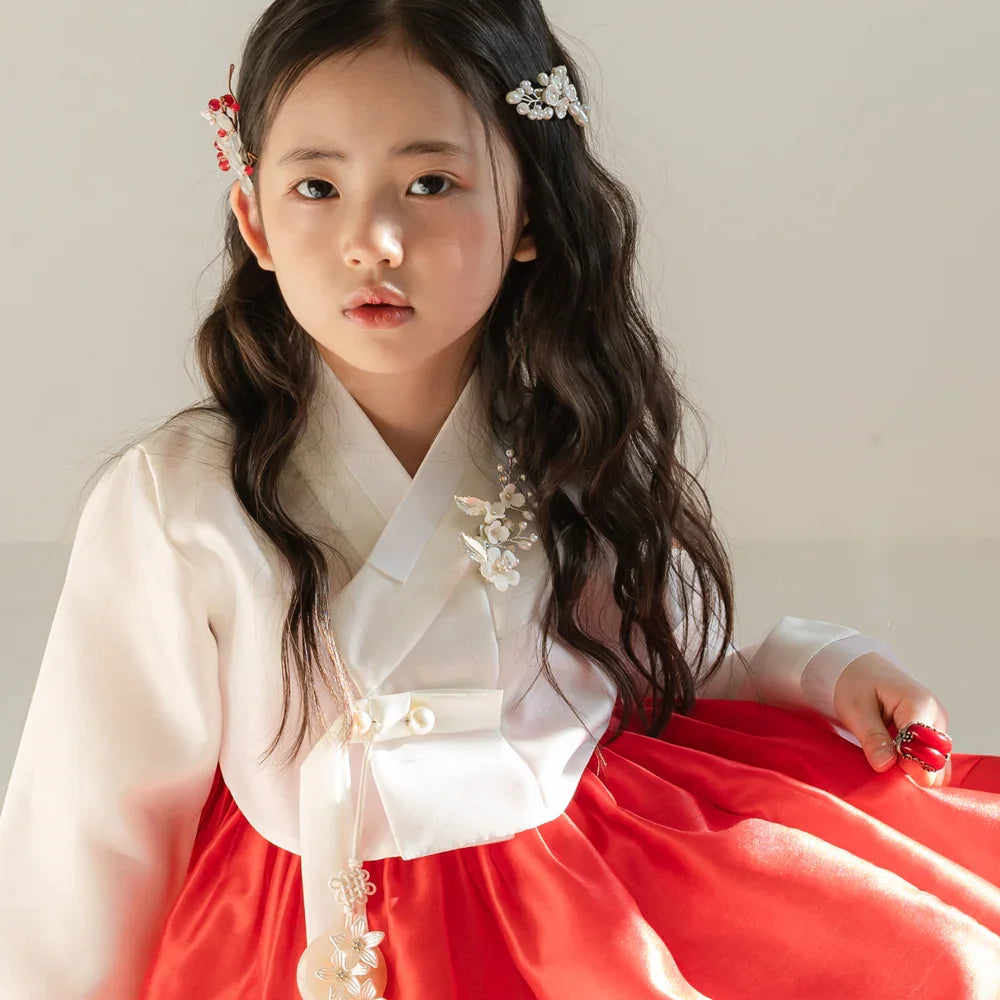 Lynn Red Girl Hanbok (100D-10YR) - Native Korean