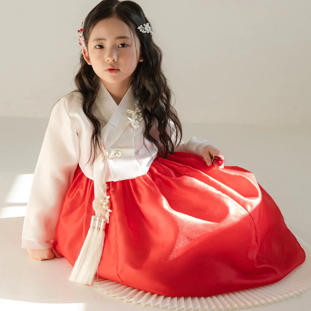 Lynn Red Girl Hanbok (100D-10YR) - Native Korean