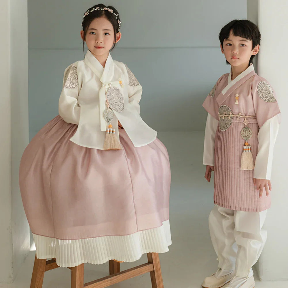 Sungbin Pleated Pink Girl Hanbok (100D-10YR) - Native Korean