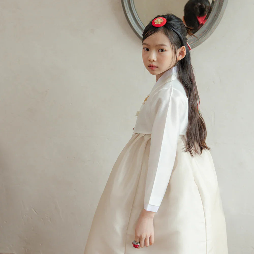 Doha Beige Girl Hanbok (100D-10YR) - Native Korean