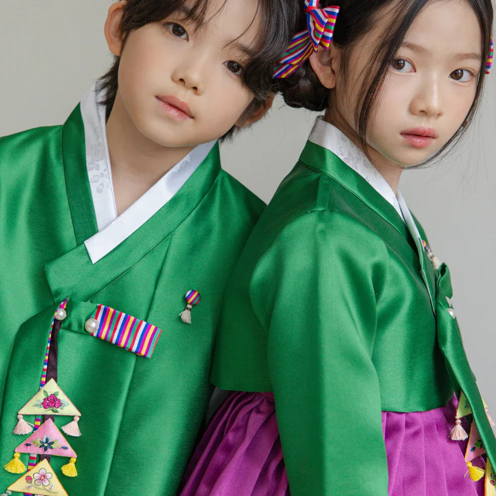 Dongjoon Saekdong Green Boy Hanbok (1-12YR) - Native Korean