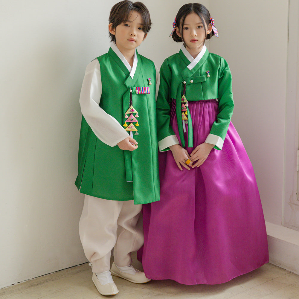 Dongjoon Saekdong Green Boy Hanbok (1-12YR)