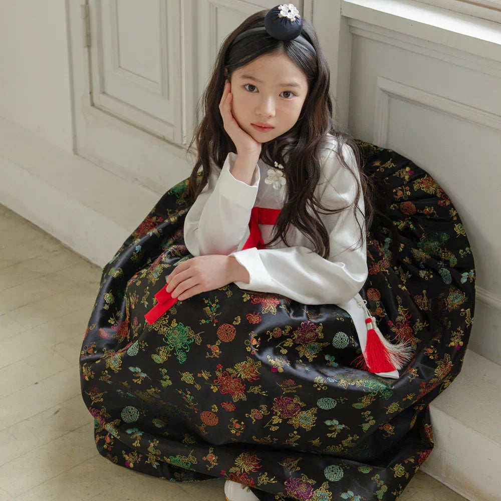 Hae Black Girl Hanbok (1-12YR) - Native Korean