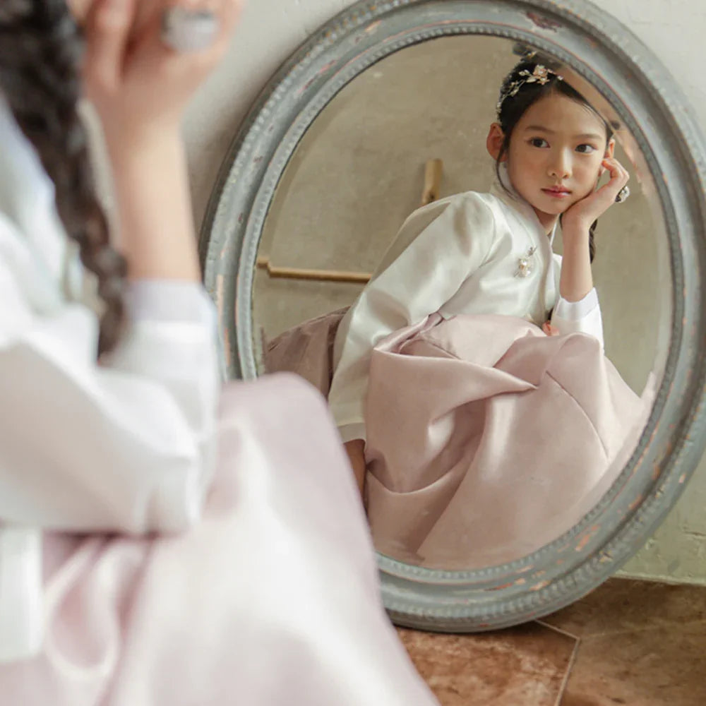 Lynn Pink Girl Hanbok (100D-10YR) - Native Korean