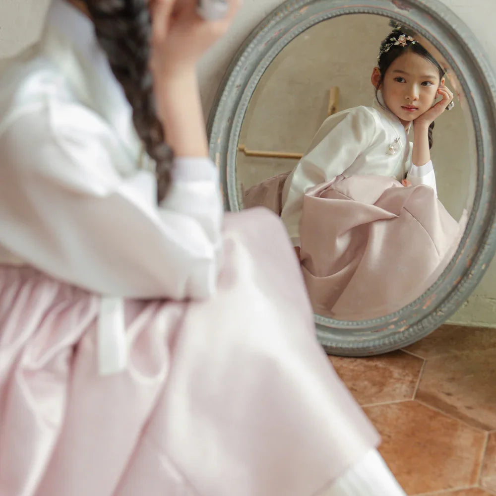 Lynn Pink Girl Hanbok (100D-10YR) - Native Korean