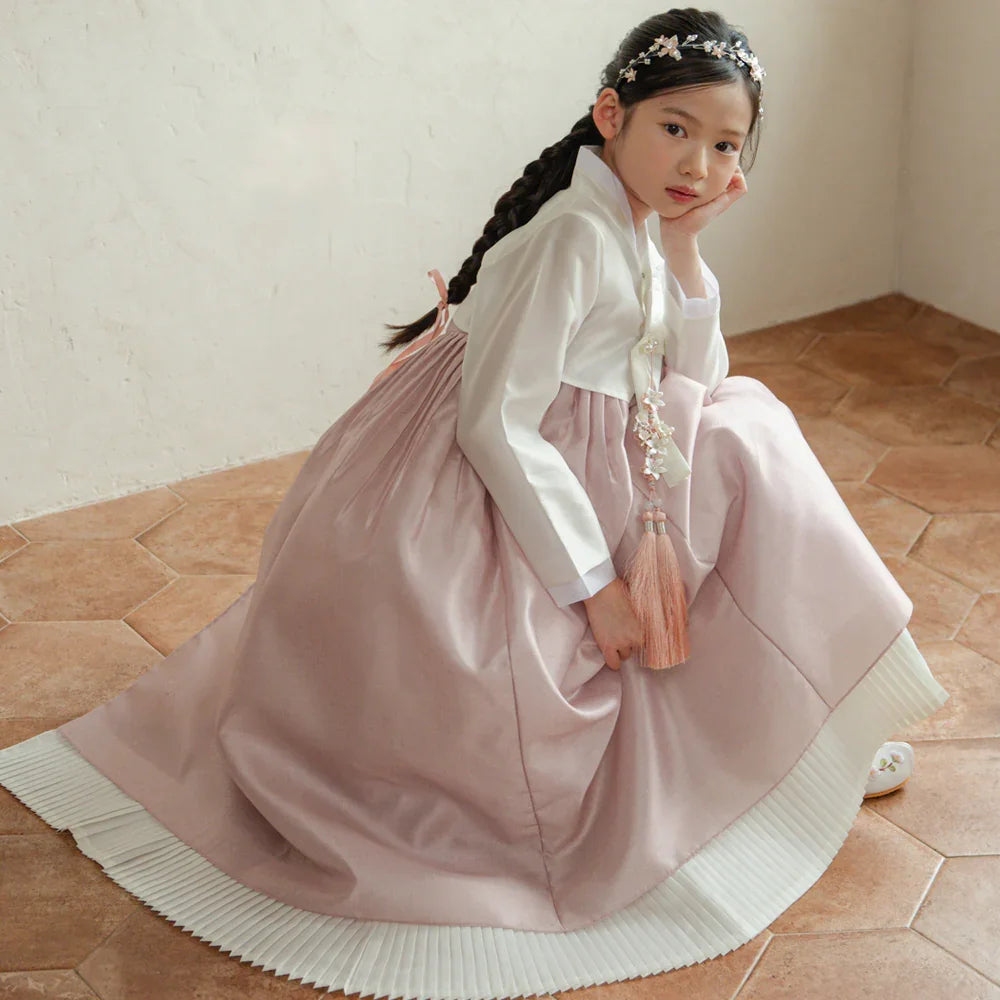 Lynn Pink Girl Hanbok (100D-10YR) - Native Korean