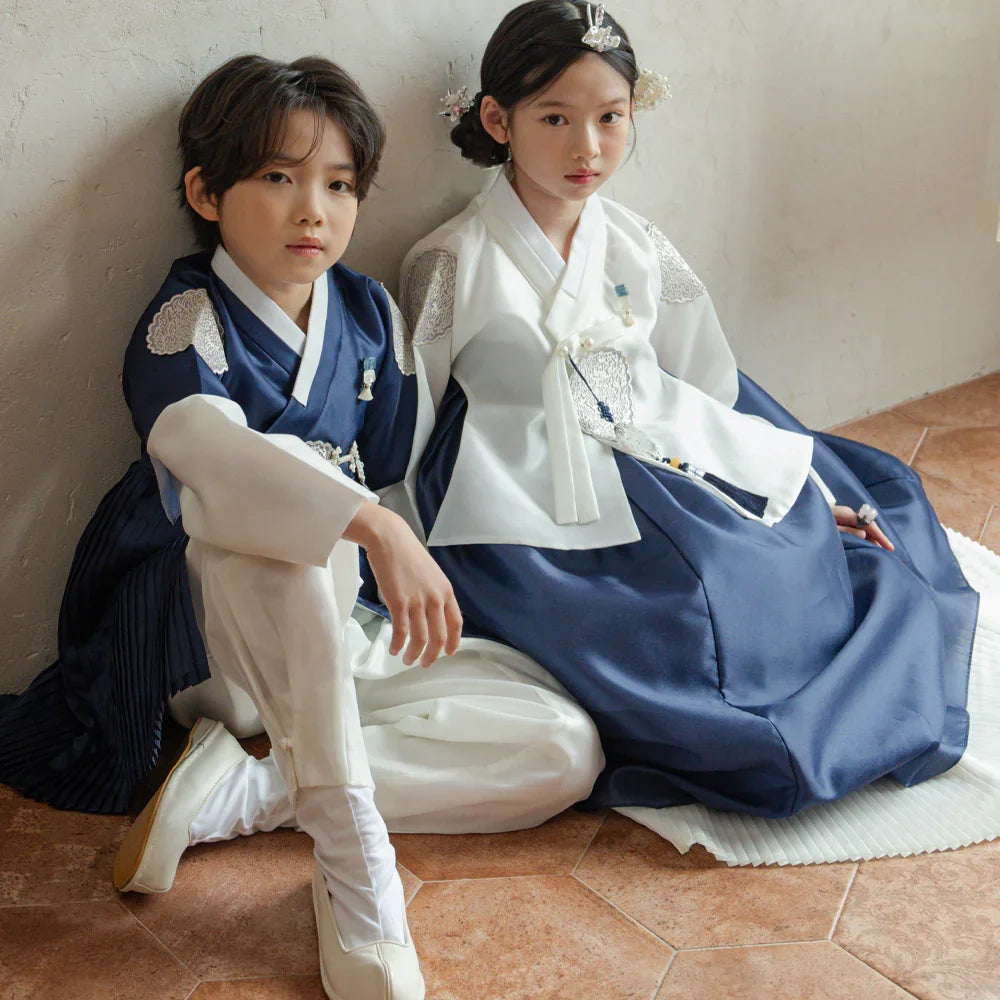 Sungbin Pleated Navy Girl Hanbok (100D-10YR) - Native Korean