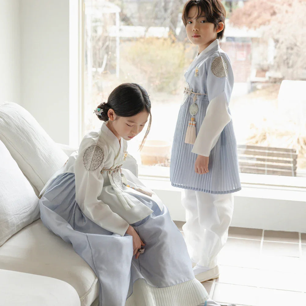 Sungbin Pleated Sky Girl Hanbok (100D-10YR) - Native Korean