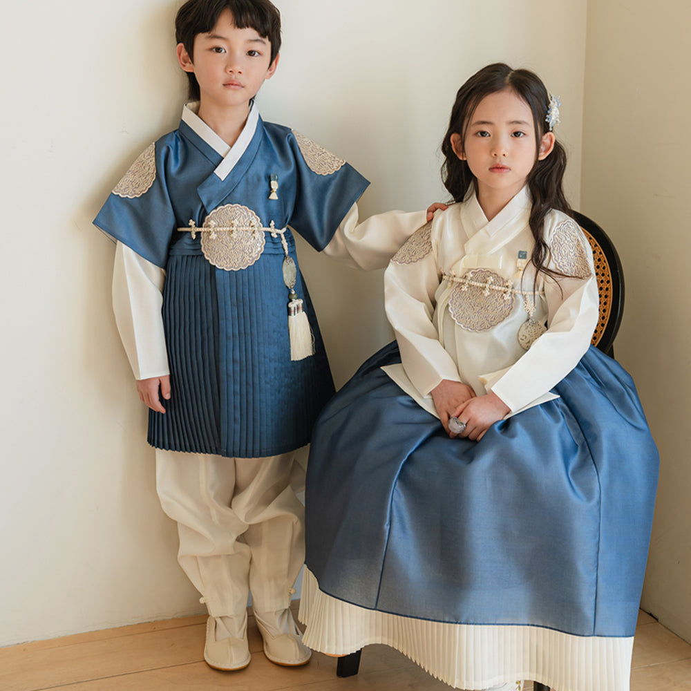 Sungbin Pleated Blue Girl Hanbok (100D-10YR)