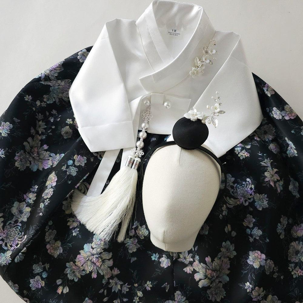 Black Pearl Girl Hanbok (100D-15YR) - Native Korean