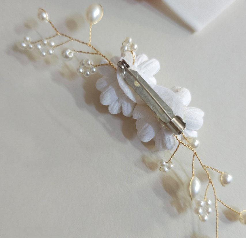 Blossom Pearl brooch - Native Korean