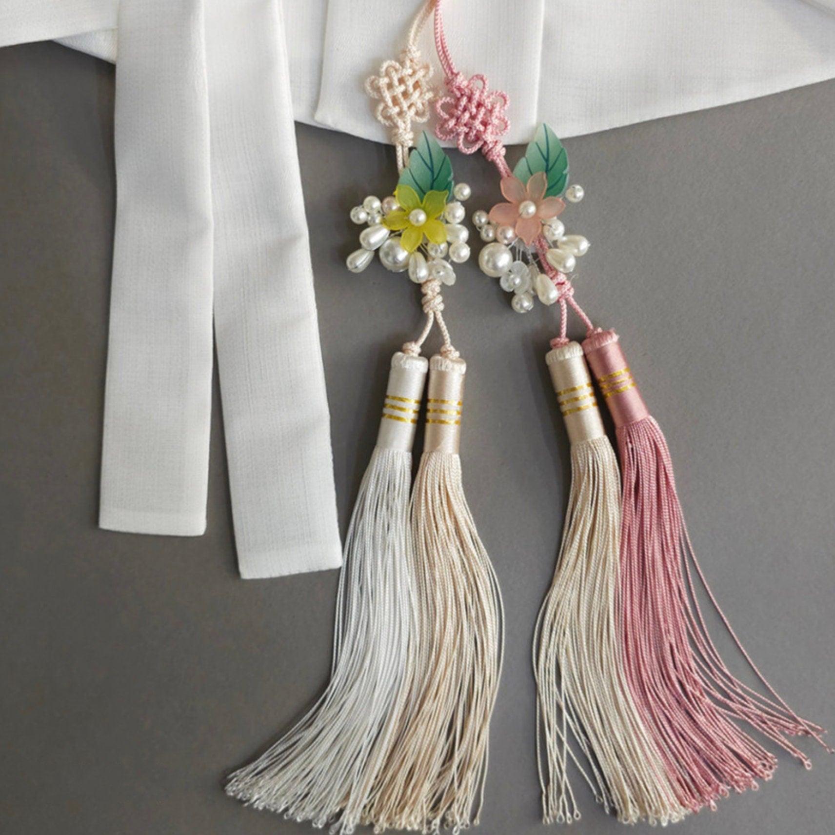 Cute Pearl Flower Tassel Norigae - Native Korean