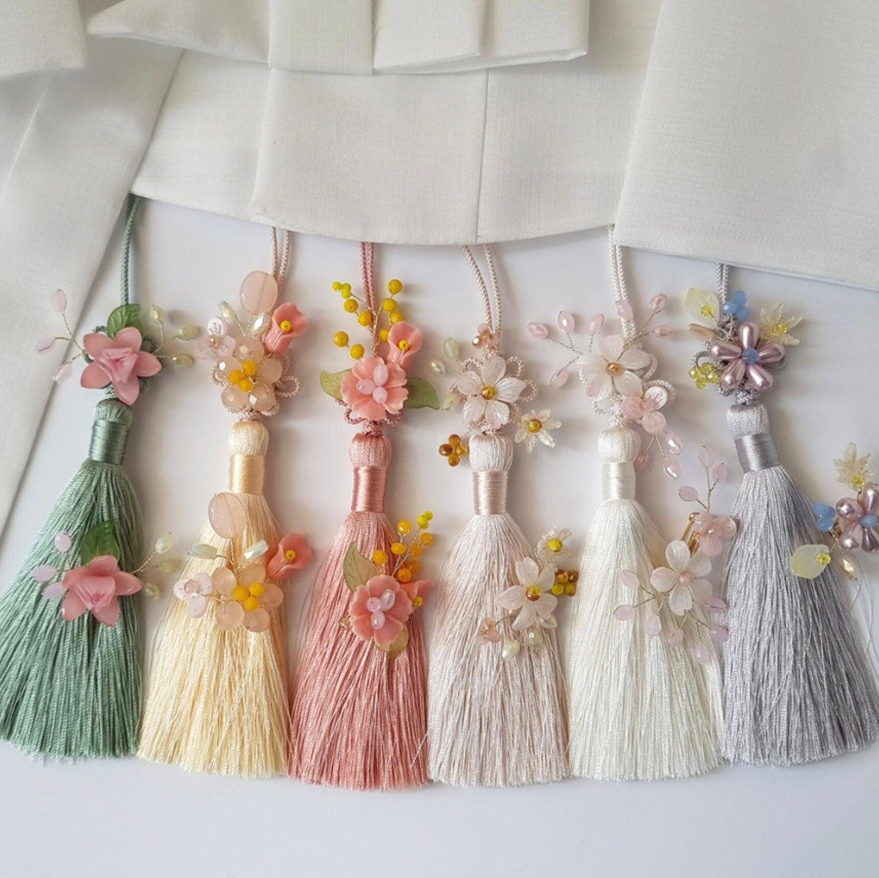 Cutie Floral Tassel Norigae W/Brooch Set - Native Korean