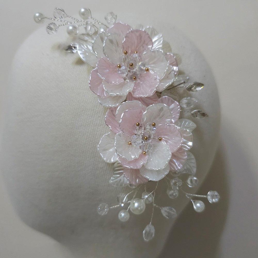 Elegant Floral Hair Clip - Native Korean