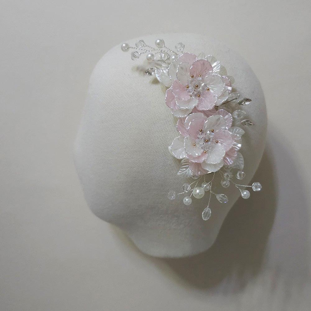 Elegant Floral Hair Clip - Native Korean