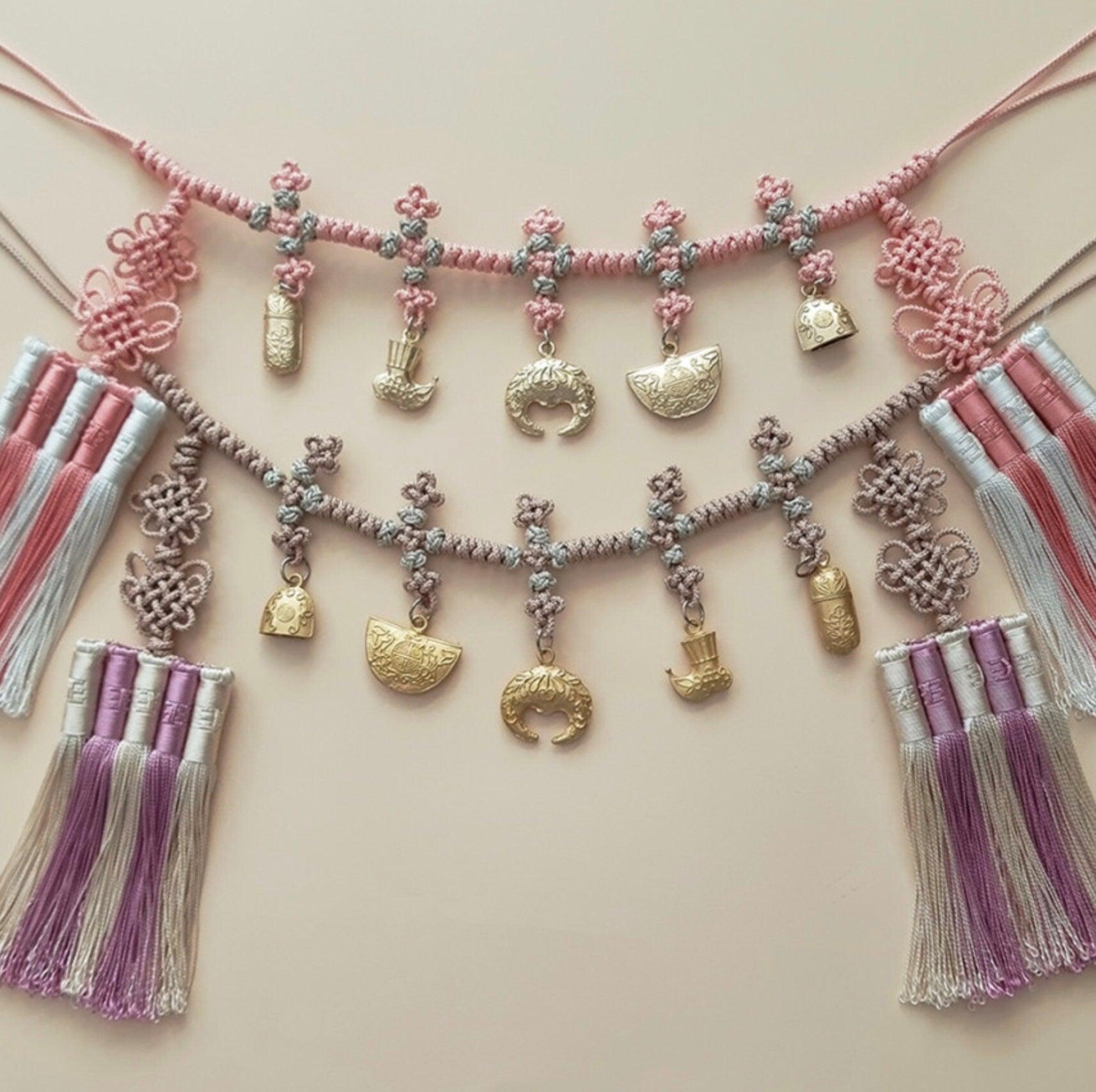 Gold Ornaments Lavender Tassel Belt - Native Korean