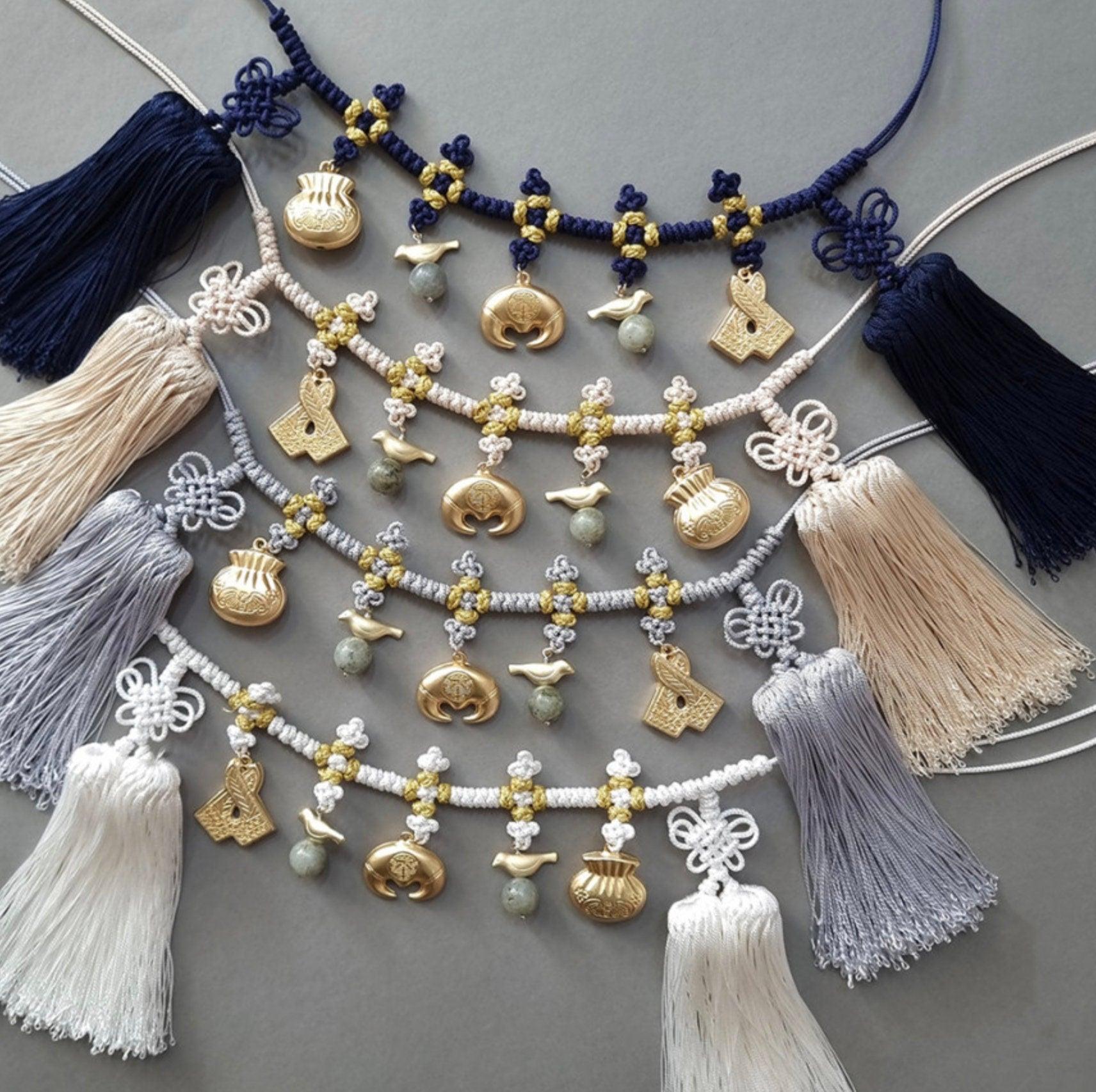 Gold Traditional Ornaments Tassel Belt - Native Korean