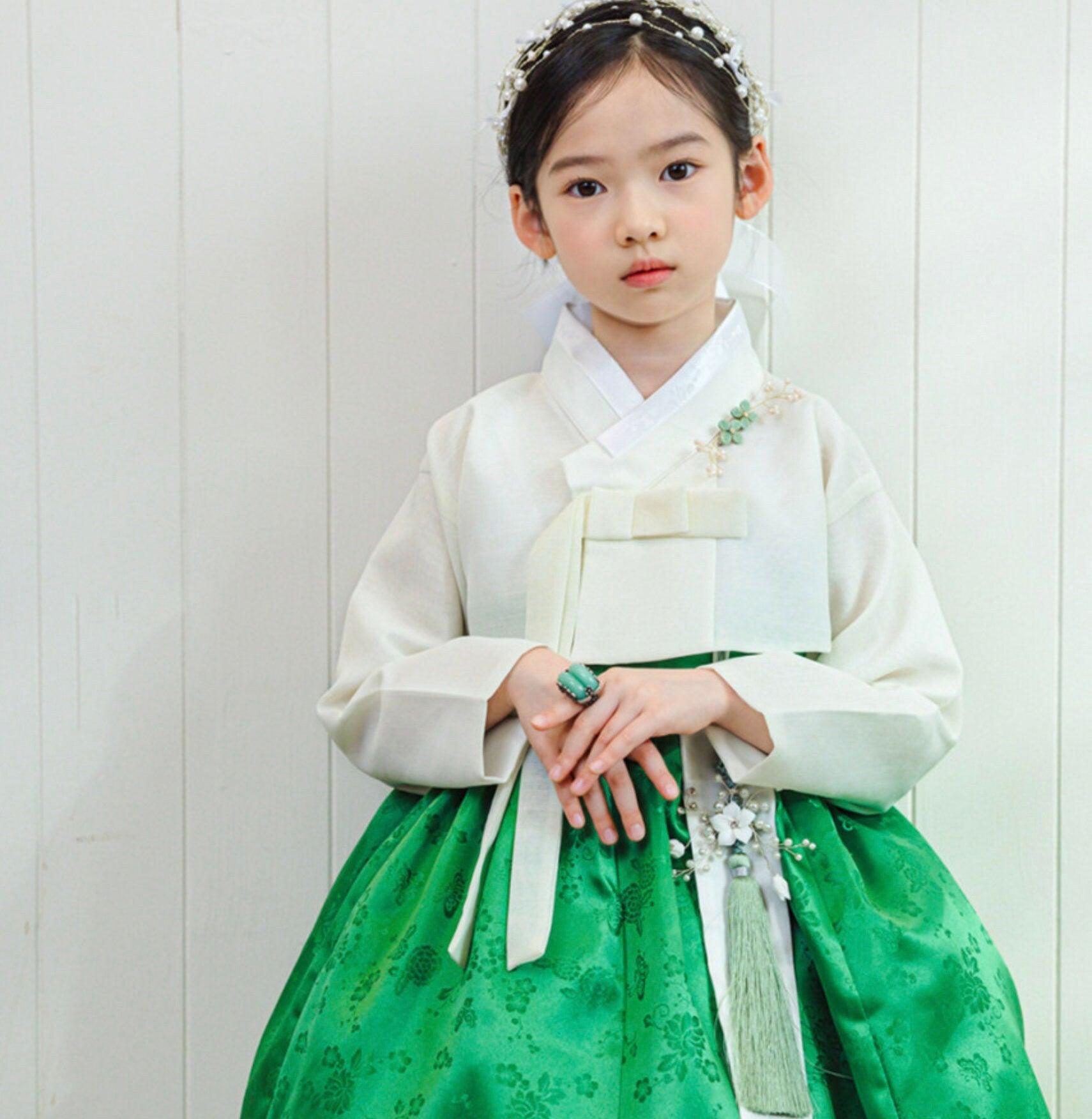 Heejin Ivory Green Girl Hanbok (100D-15YR) - Native Korean