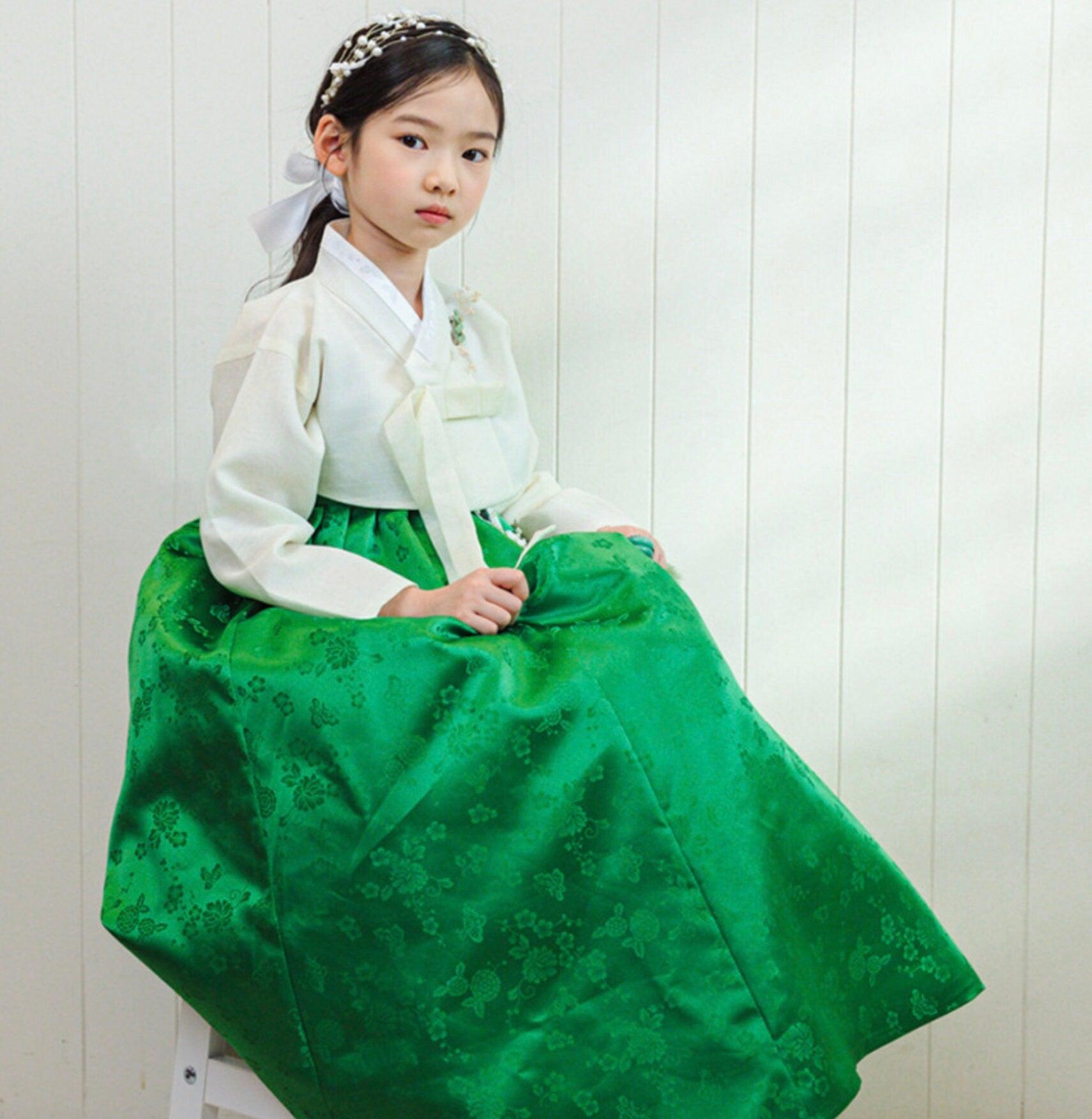 Heejin Ivory Green Girl Hanbok (100D-15YR) - Native Korean