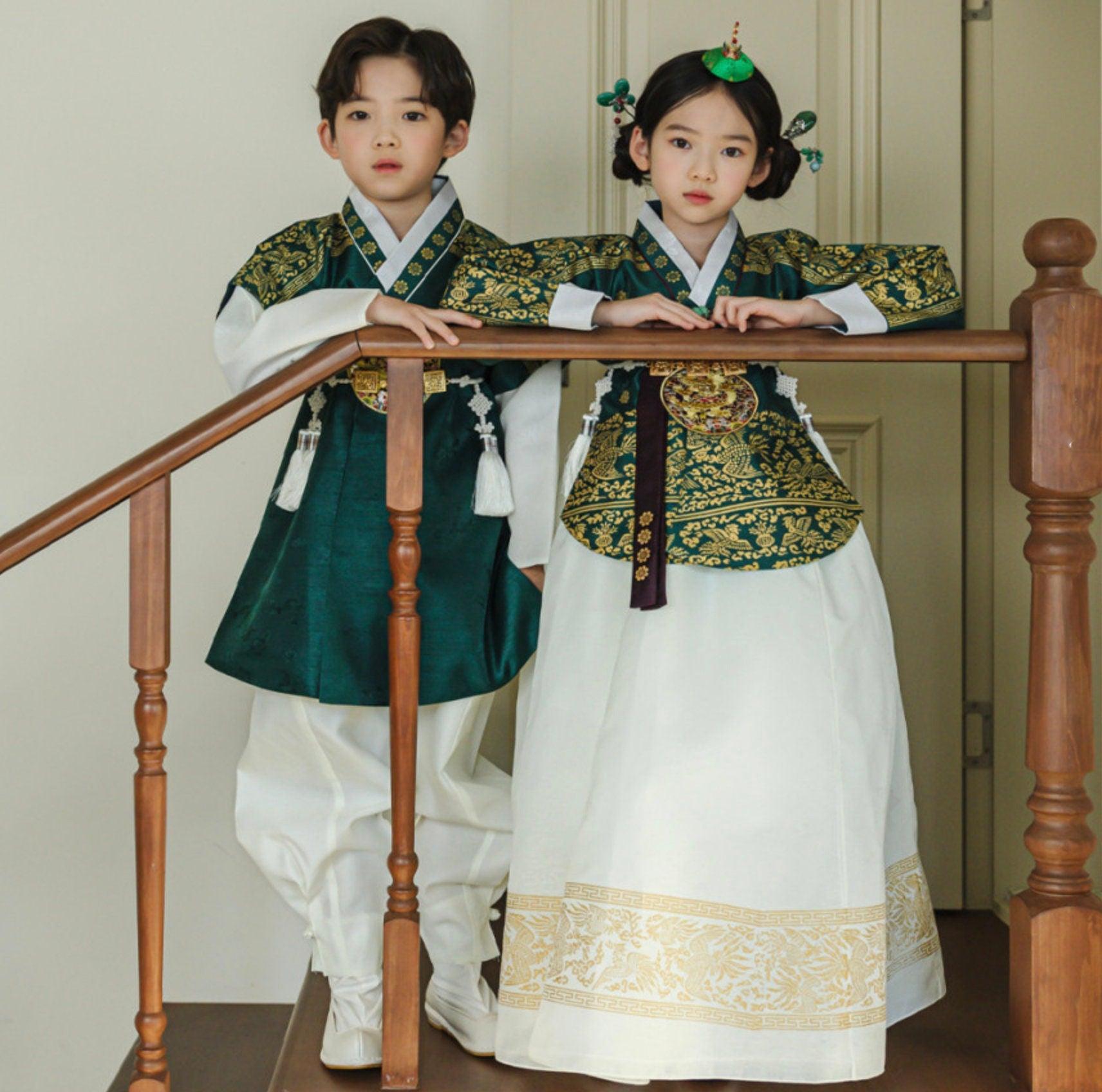 Hyunbi Foil Green Girl Hanbok (100-15YR) - Native Korean