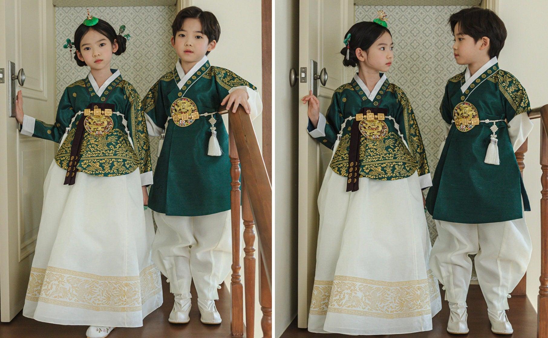 Hyunbi Foil Green Girl Hanbok (100-15YR) - Native Korean