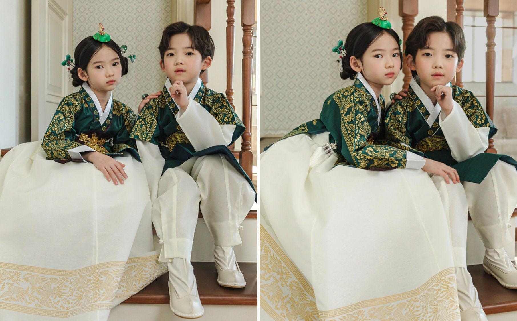 Hyunbi Foil Green Girl Hanbok (100-15YR) - Native Korean