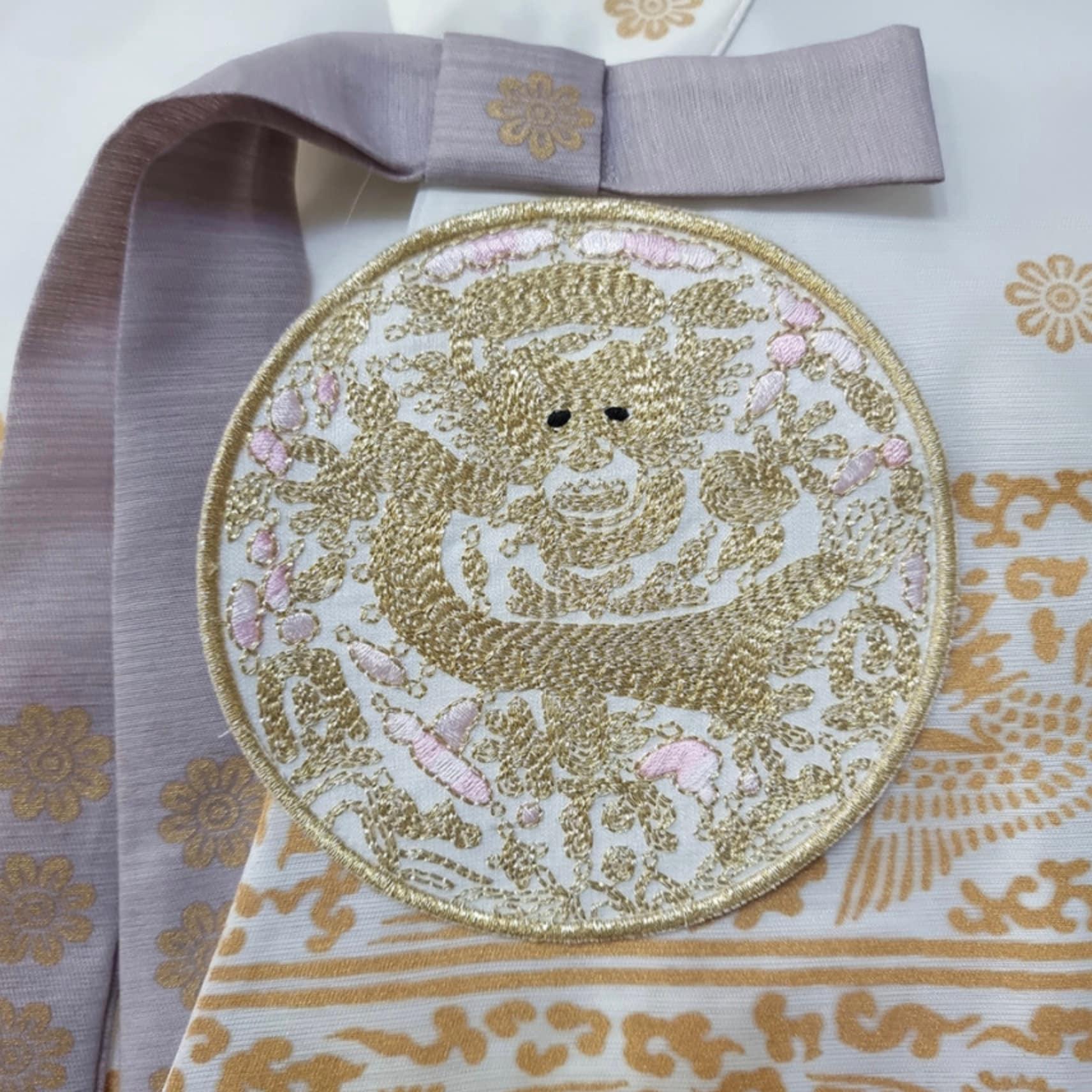 Hyunbi Foil Ivory Girl Hanbok (100D-15YR) - Native Korean