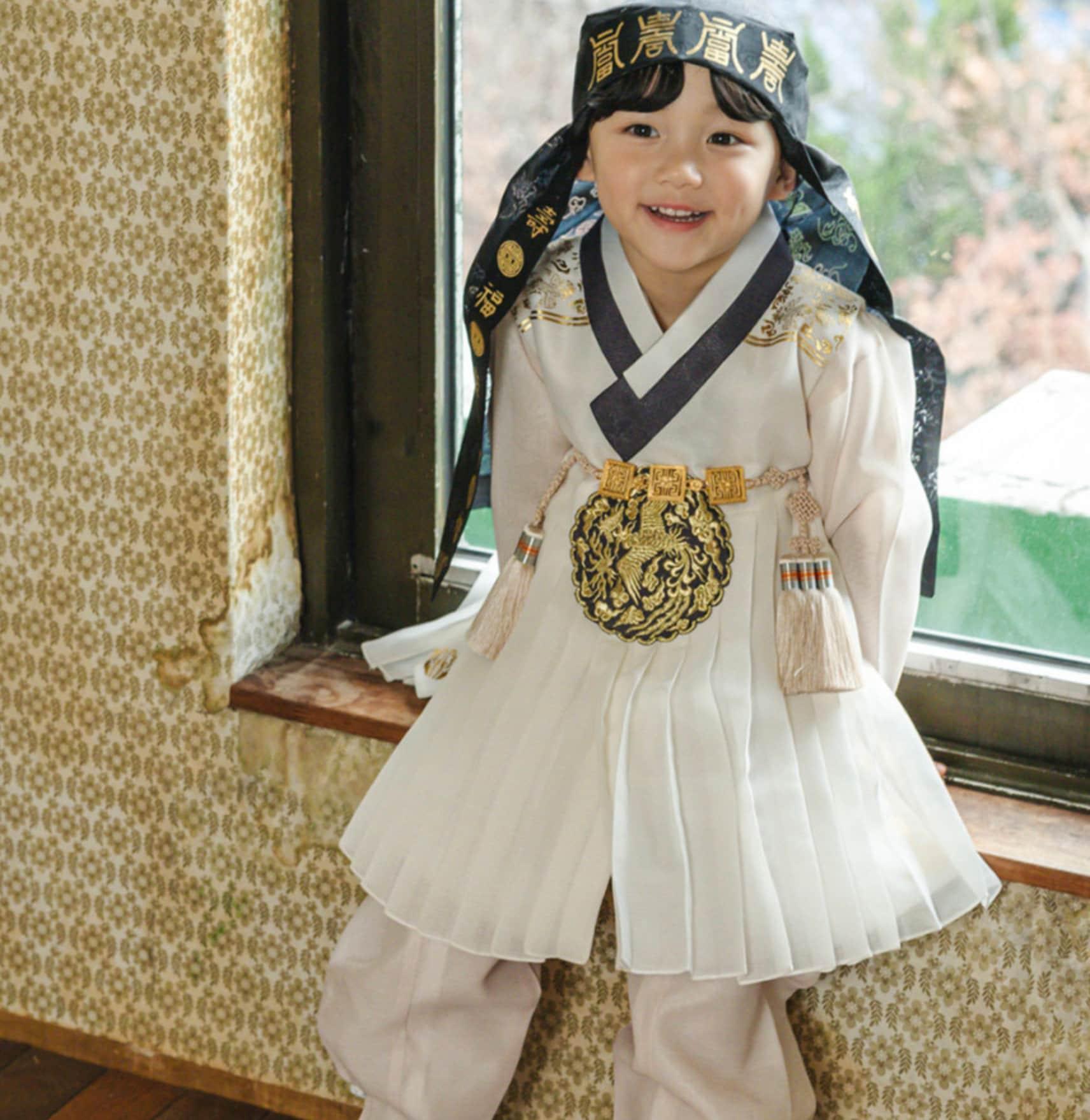 Hyungoon Vest Ivory Boy Hanbok (1-9YR) - Native Korean