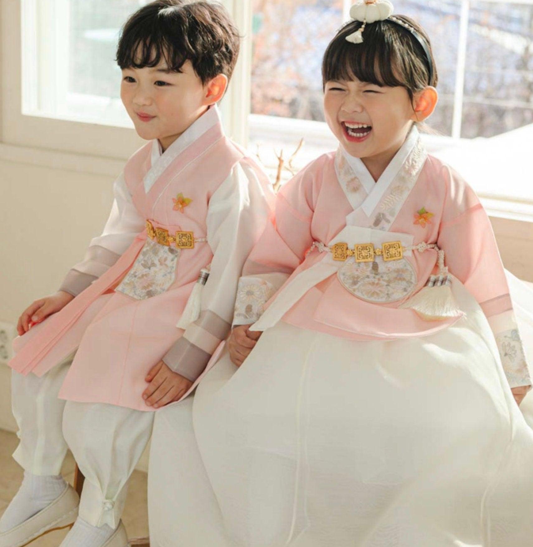 Hyunji Coral Dangui-Ivory Girl Hanbok (100D-15YR) - Native Korean