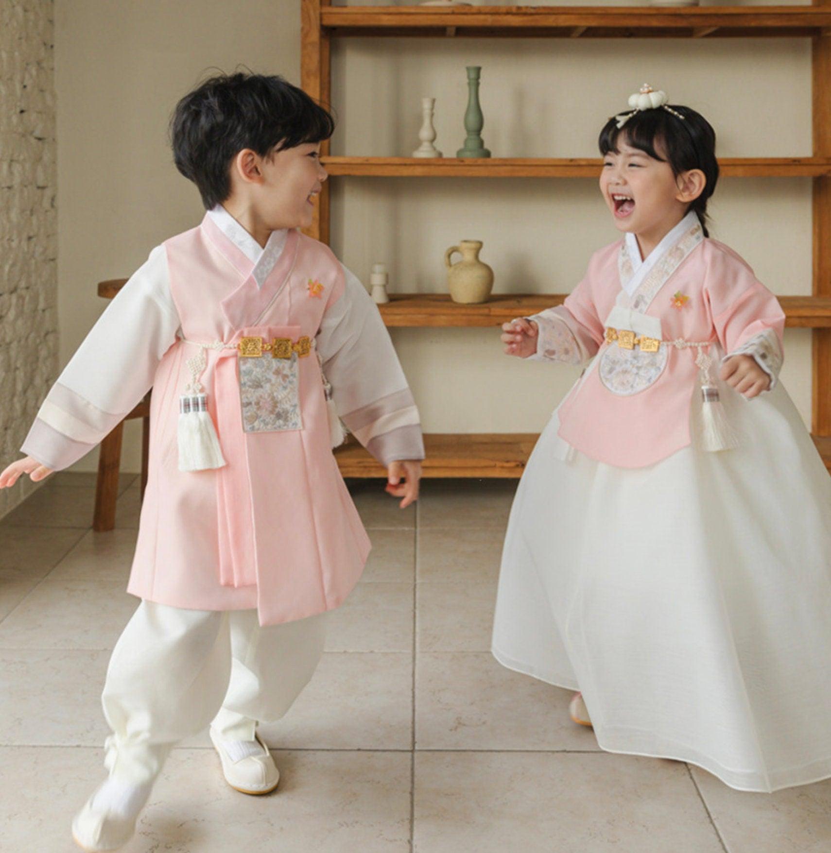 Hyunji Coral Dangui-Ivory Girl Hanbok (100D-15YR) - Native Korean