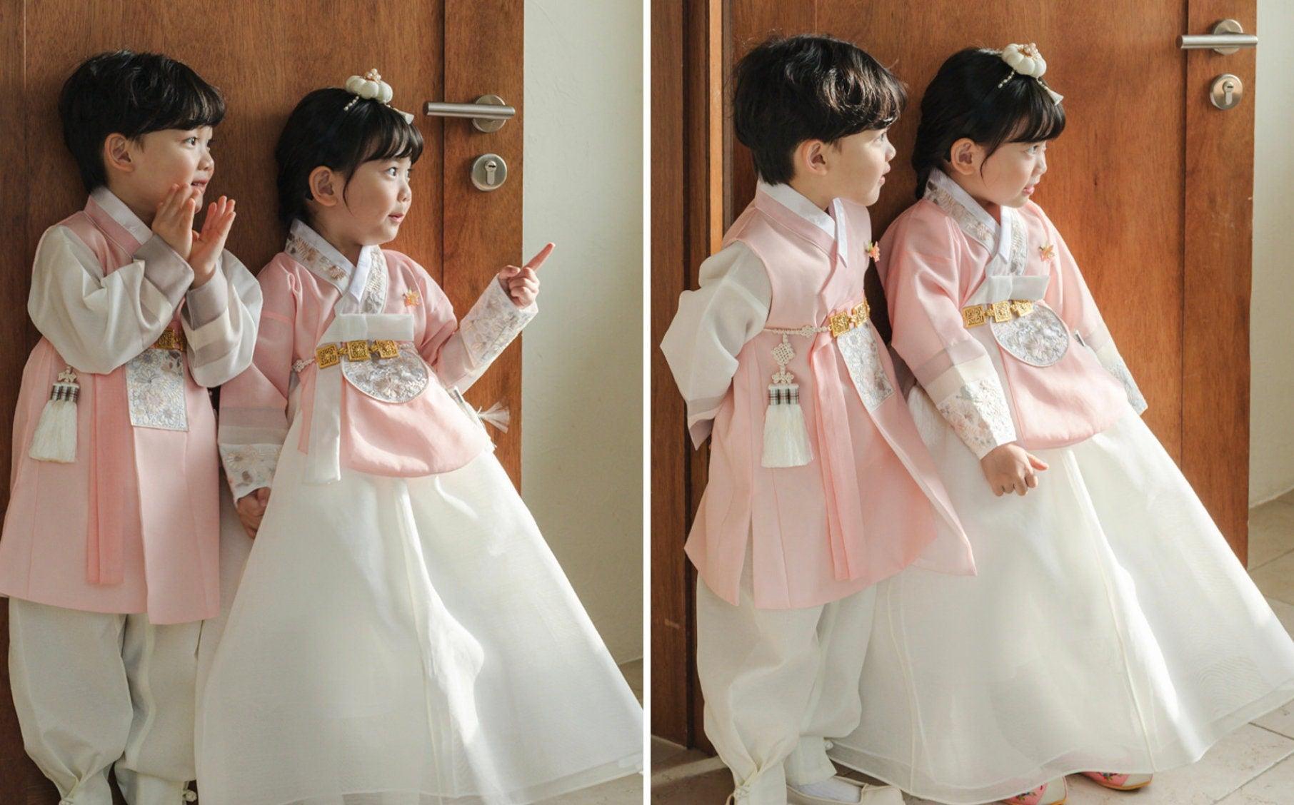 Hyunji Coral Dangui-Ivory Girl Hanbok (100D-15YR) - Native Korean