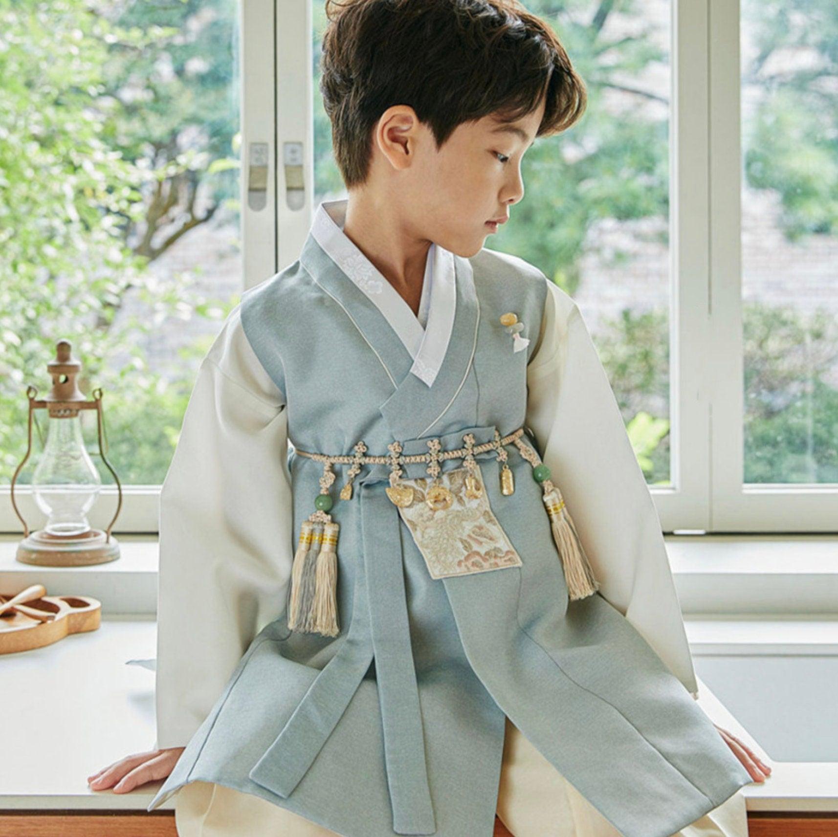 Jeongwoo D.Sky Solid Boy Hanbok (100D-15YR) - Native Korean