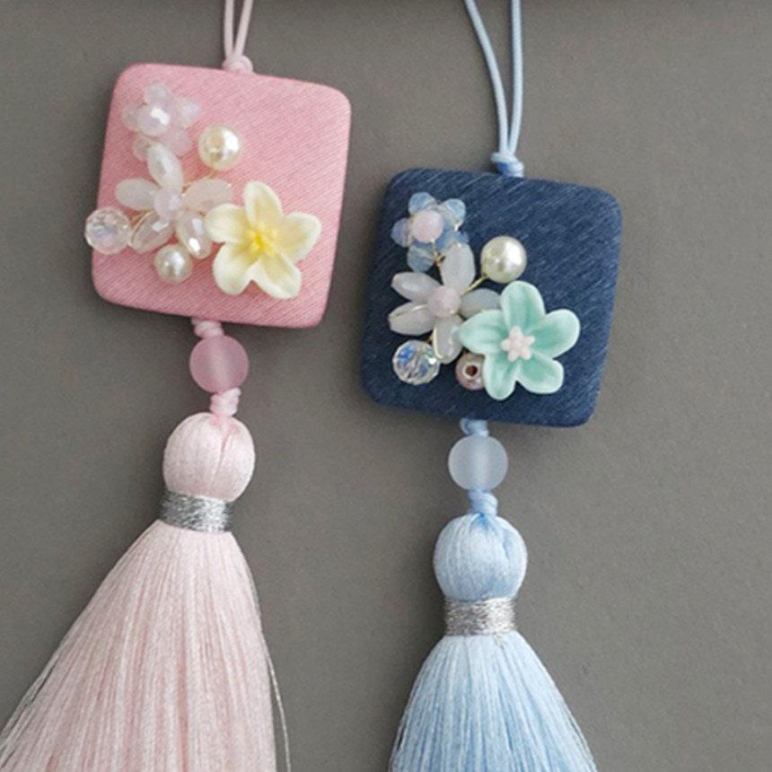 Mini Floral Button Tassel Norigae - Native Korean